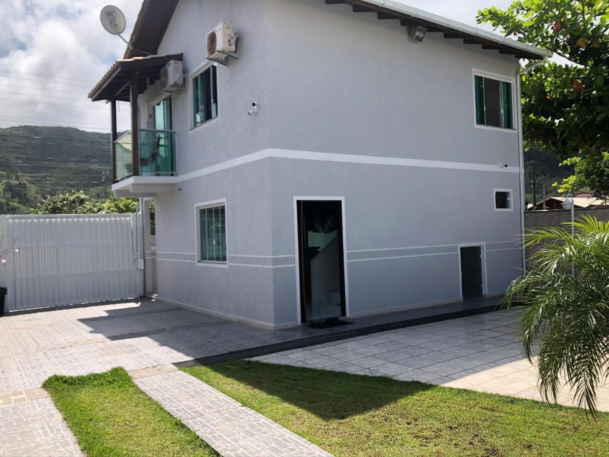 Casa Praia De Gov Celso Ramos جوفيرنادور سيلسو راموس المظهر الخارجي الصورة